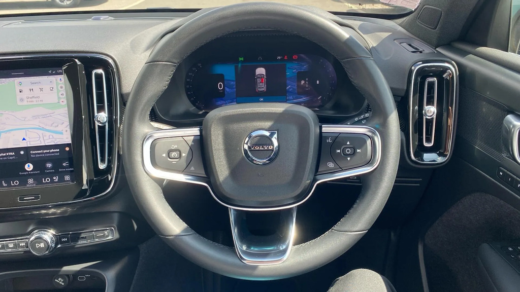 Volvo XC40 2.0 R-design, B4 Mild Hybrid Camera, Temporary Sp  #36