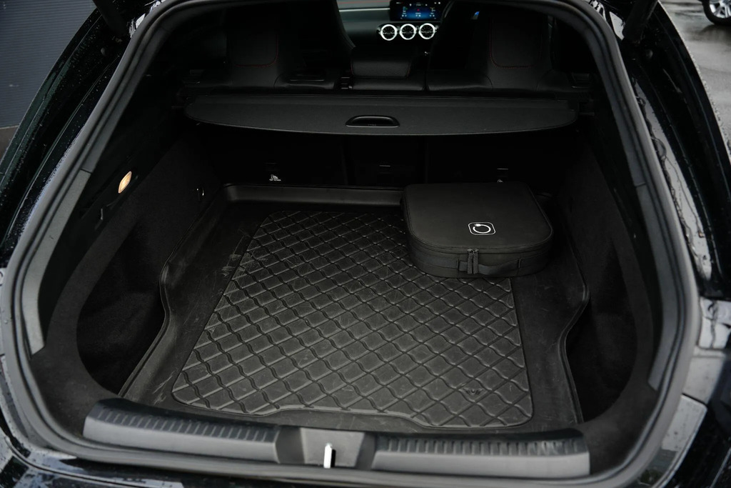 Mercedes-Benz CLA Class Cla 200 Amg Line Executive Tip Black #19