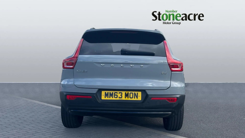 Volvo XC40 Xc40 2.0 B4p Ultimate Dark Black #7