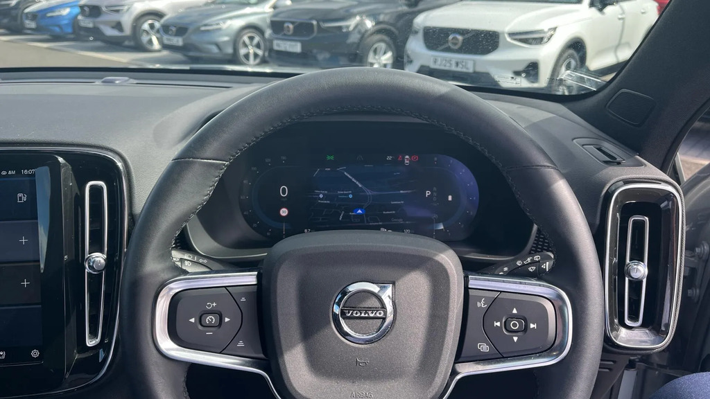 Volvo XC40 Xc40 2.0 B4p Ultimate Dark Black #10