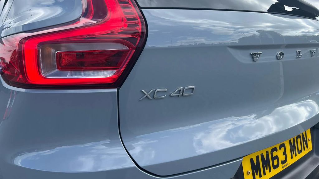 Volvo XC40 Xc40 2.0 B4p Ultimate Dark Black #16