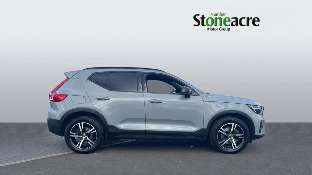 Volvo XC40 2.0 B4p Plus Dark  #3