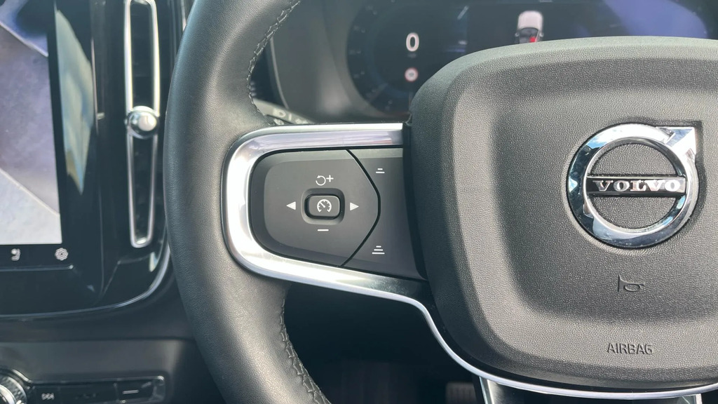 Volvo XC40 Xc40 2.0 B4p Ultimate Dark Black #21