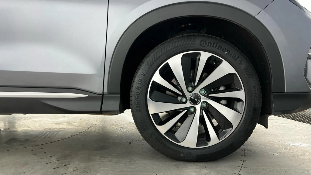 Byd Seal U 1.5 Dm-i Comfort Grey #18