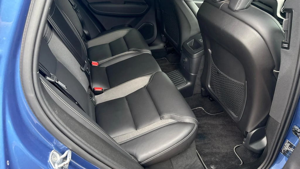 Volvo XC60 2.0 T8 390 Hybrid R Design Pro Awd G Tronic Blue #6