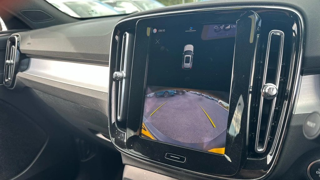 Volvo XC40 Volvo Xc40 Plus Black Edition Black #14