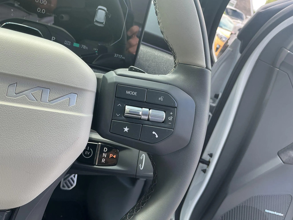 Kia EV3 81.4Kwh Gt-line S Suv 201 Bhp Grey #24