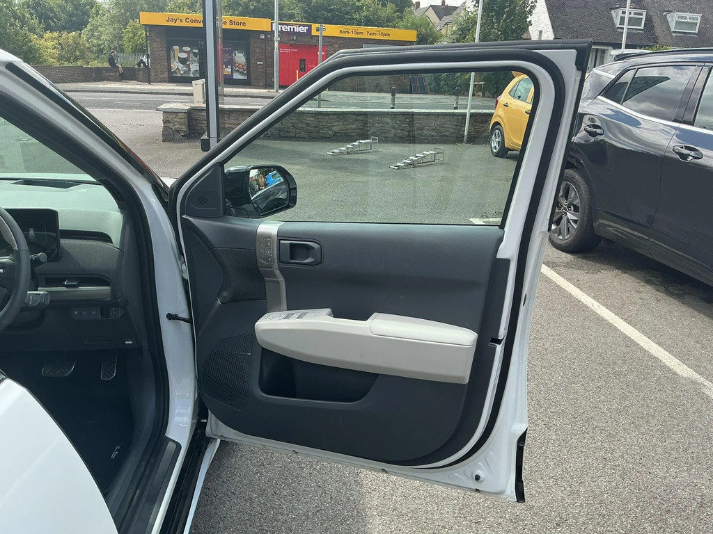 Kia EV3 81.4Kwh Gt-line S Suv 201 Bhp Grey #34