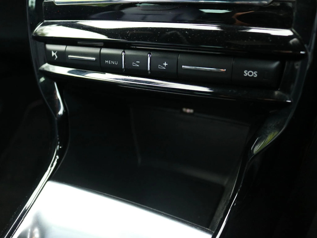 DS DS 3 1.2L Ines De La Fressange Blue #27