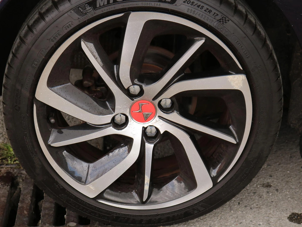 DS DS 3 1.2L Ines De La Fressange Blue #12