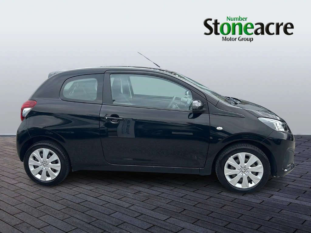 Peugeot 108 1.0 72 Active Red #8