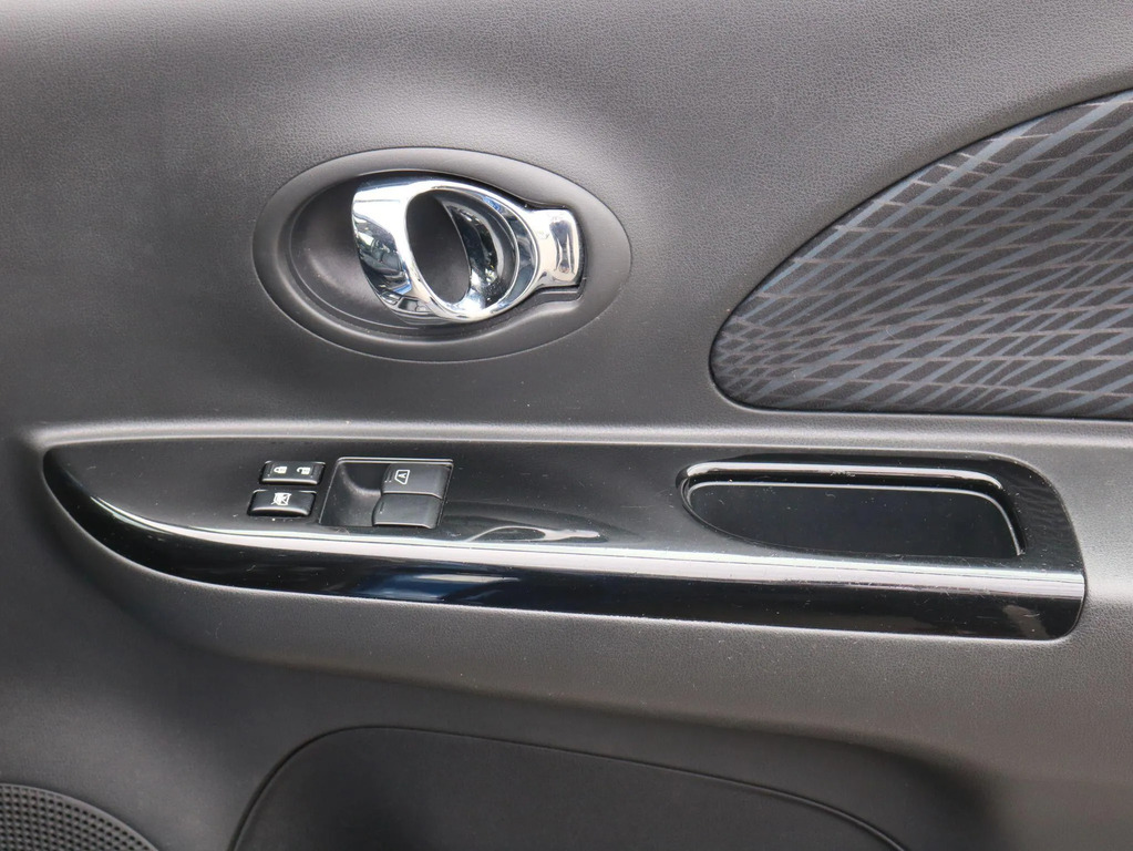 Nissan Micra Micra Acenta Grey #28