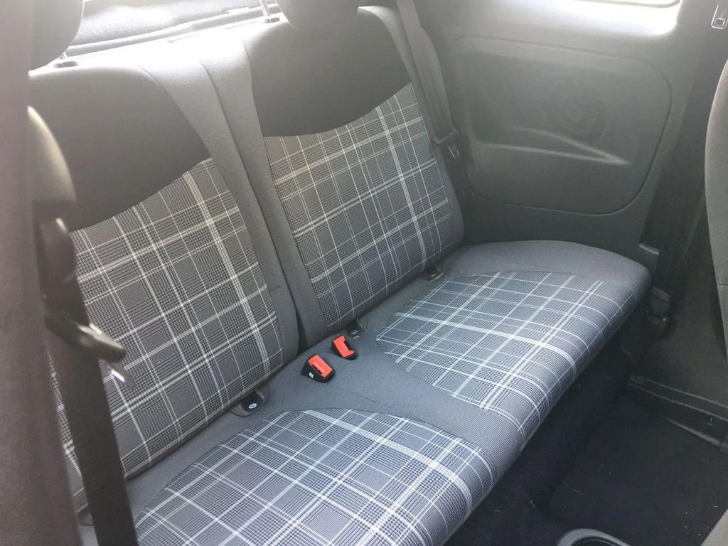 Fiat 500 1.2 Lounge Red #15