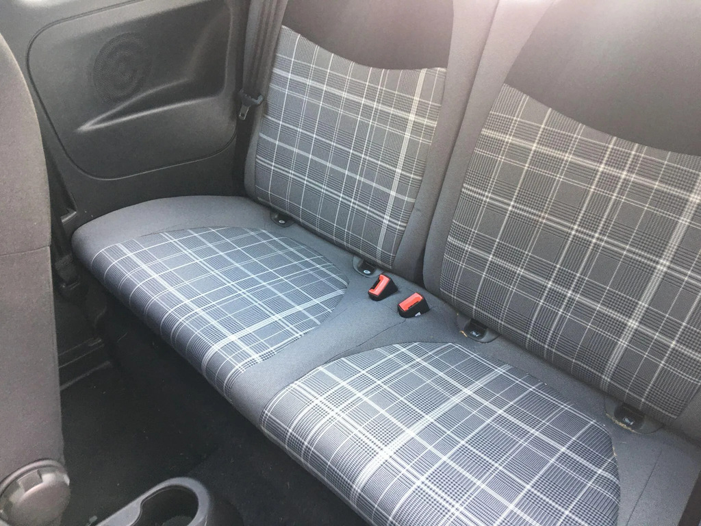 Fiat 500 1.2 Lounge Red #16