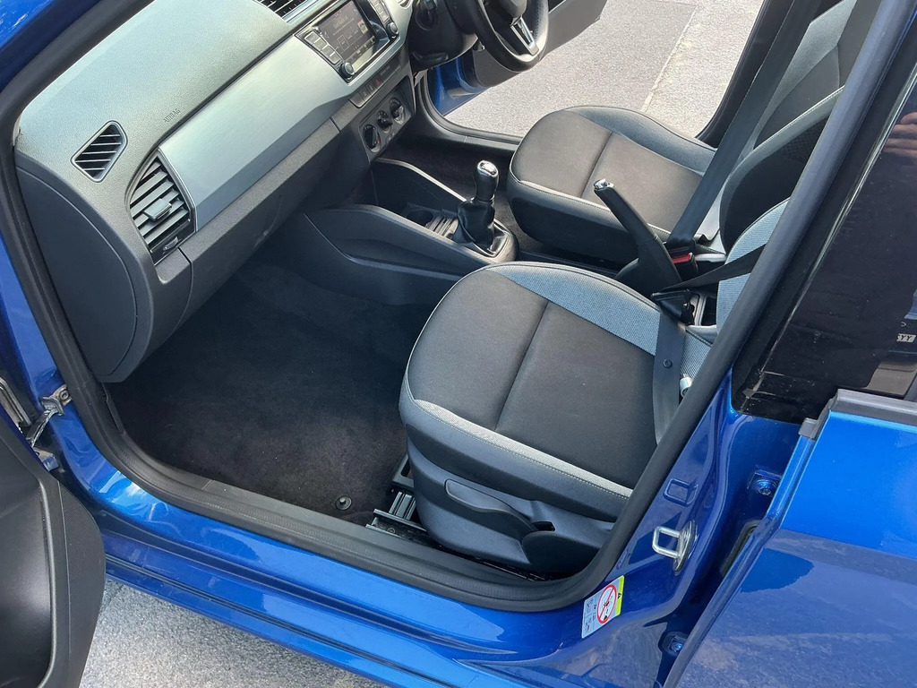Skoda Fabia 1.2 Tsi Se Blue #24