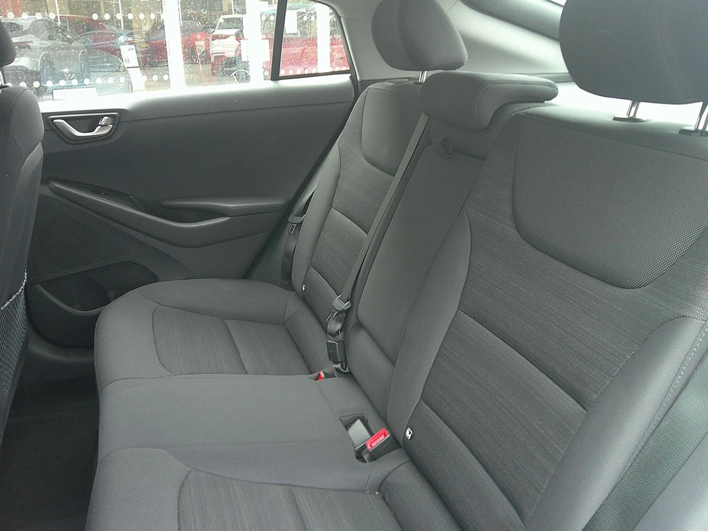 Hyundai Ioniq Hatchback Grey #14
