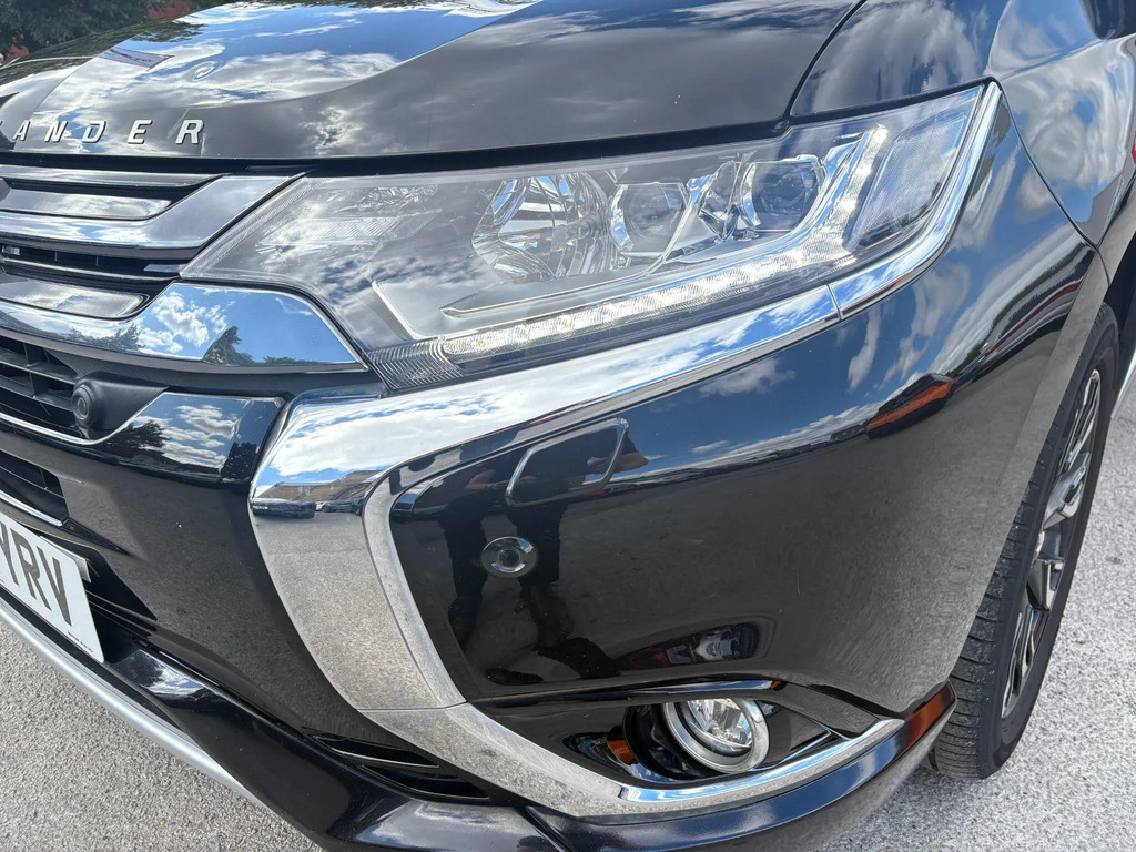 Mitsubishi Outlander 2.2 Di-d 4 4Wd Red #12