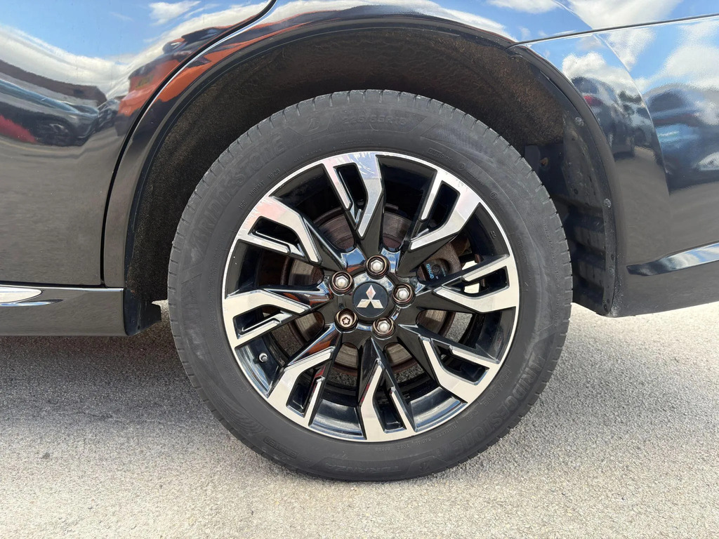 Mitsubishi Outlander 2.2 Di-d 4 4Wd Red #16