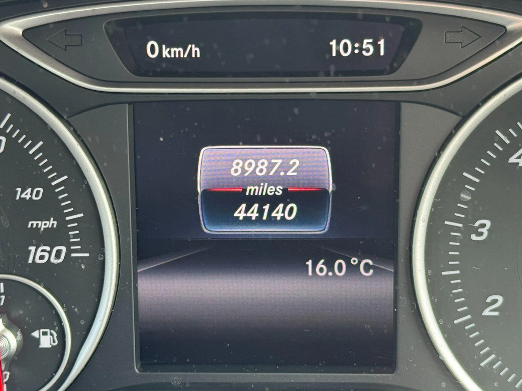 Mercedes-Benz B Class B180 Amg Line Premium Silver #18