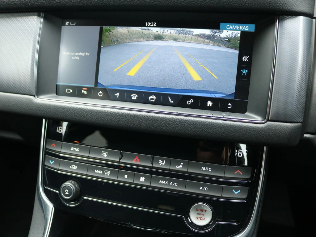 Jaguar XF 2.0I Portfolio  #22