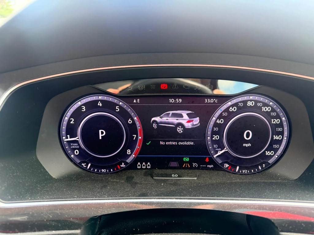 Volkswagen Tiguan Se Navigation Grey #24