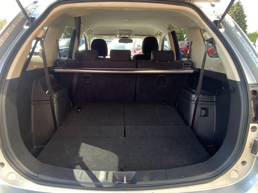 Mitsubishi Outlander 2.4 Phev Juro Red #19
