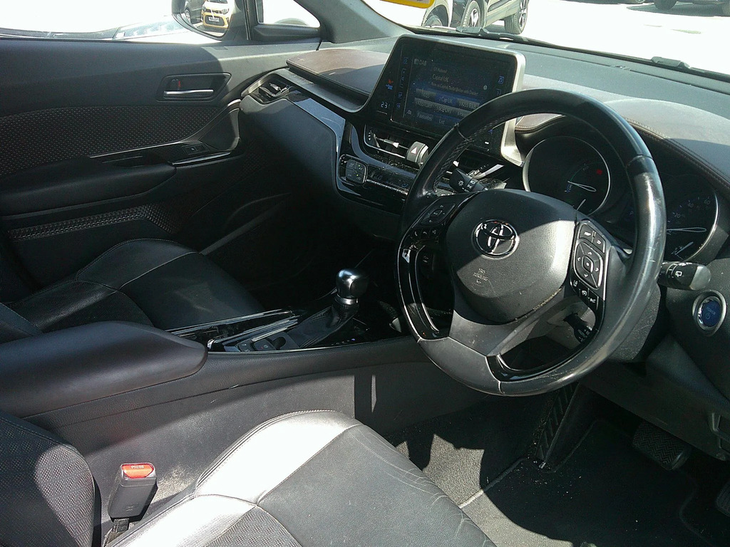 Toyota C-Hr Excel Silver #9