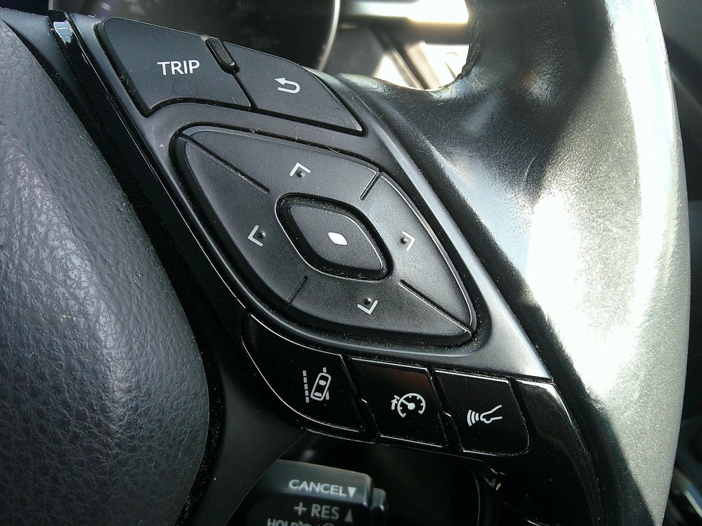 Toyota C-Hr Excel Silver #14
