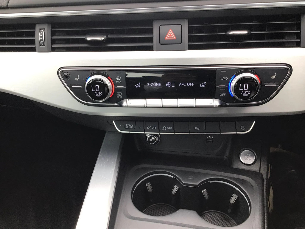 Audi A4 2.0 Tfsi 40 S Line S Tronic Black #17