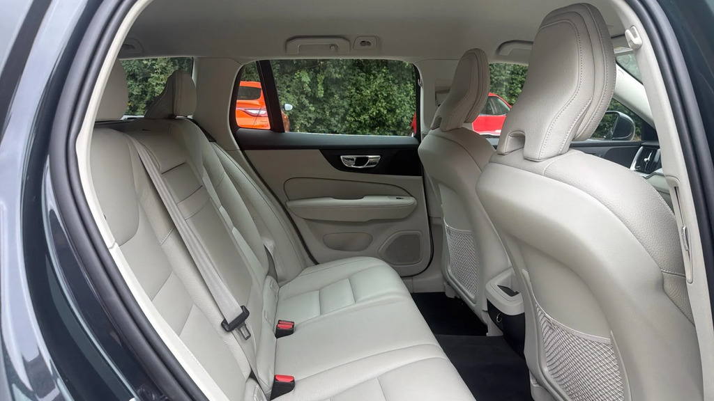 Volvo V60 2.0 D3 Inscription Euro 6 Ss  #6