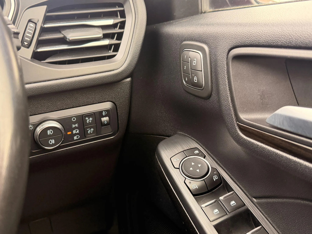 Ford Kuga St-line X 1.5 Ecoblue In Chrome Blue With 15K Blue #18
