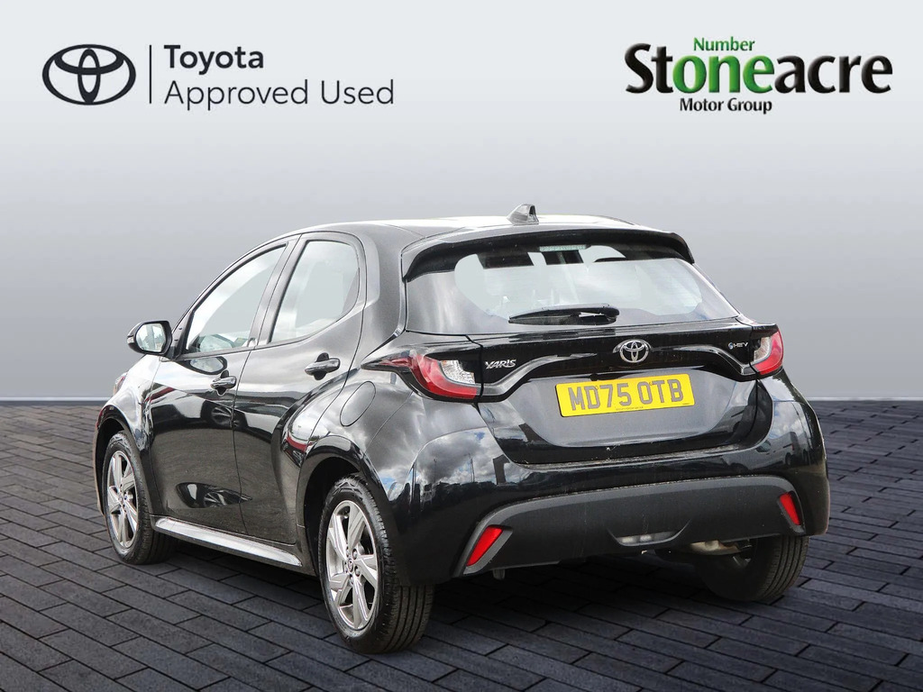 Toyota Yaris 1.5 Hybrid Icon Cvt  #5