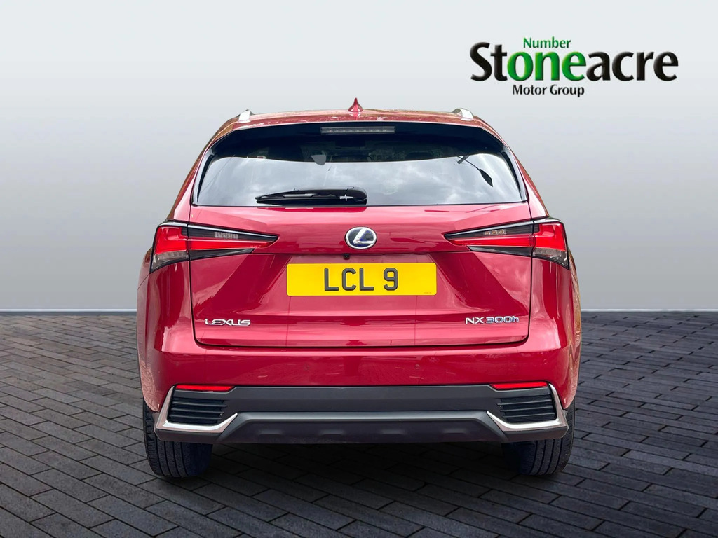 Lexus NX 300H 2.5 Sport Cvt Premium Nav Red #6