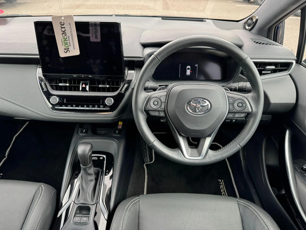 Toyota Corolla 1.8 Gr Sport Hatchback White #15