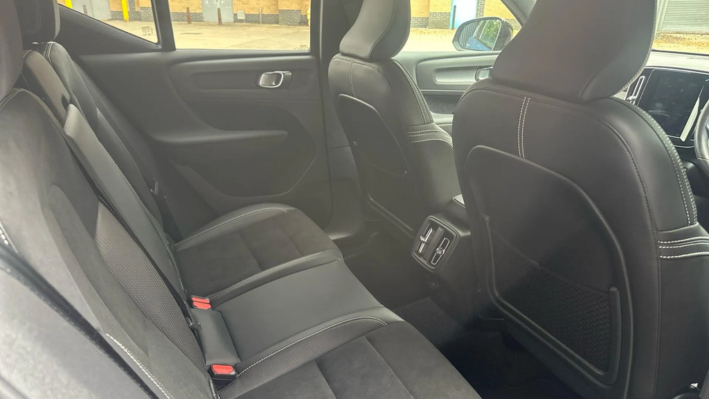Volvo XC40 2.0 D4 R-design Awd Euro 6 Ss #6