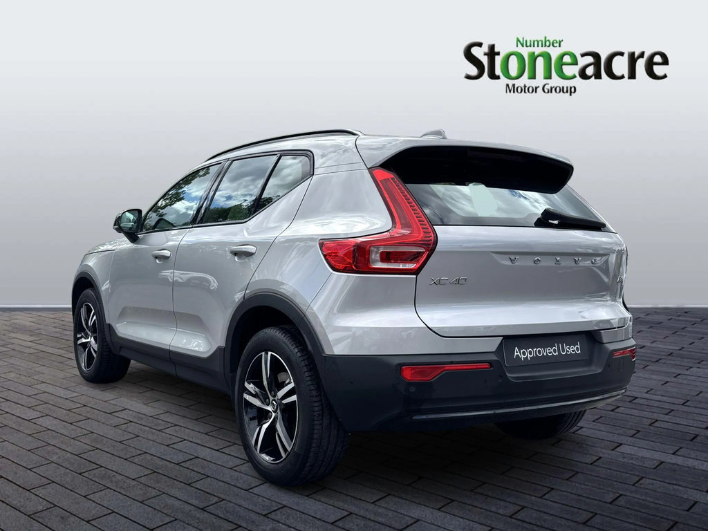 Volvo XC40 2.0 B3p Plus Dark  #5