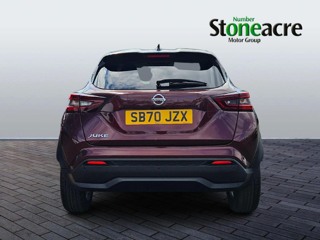 Nissan Juke 1.0 Dig-t N-connecta Red #4
