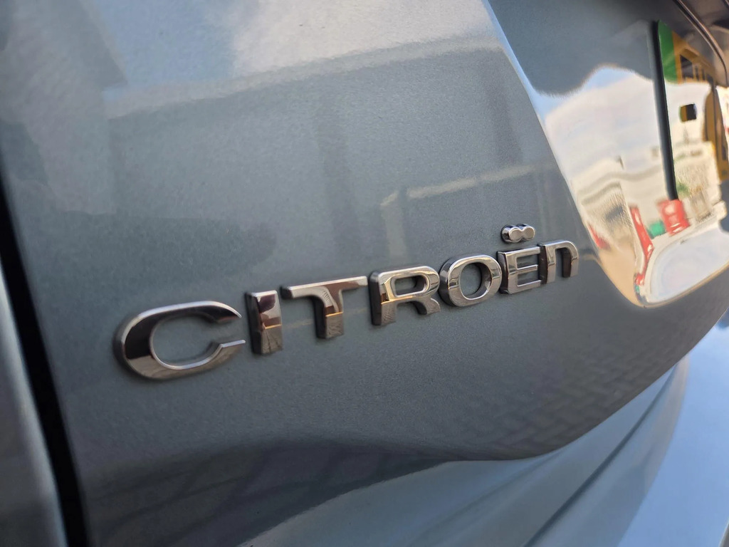 Citroen e-C4 100Kw Shine Plus 50Kwh - 2022 22 White #9