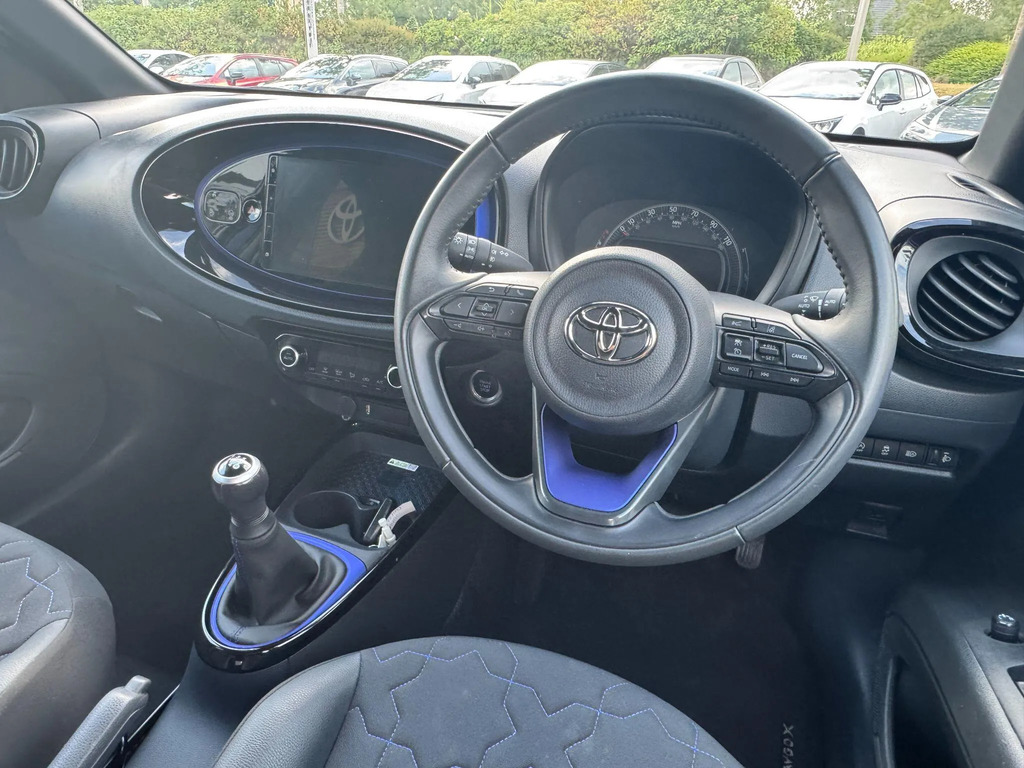 Toyota Aygo X Edge Beige #16