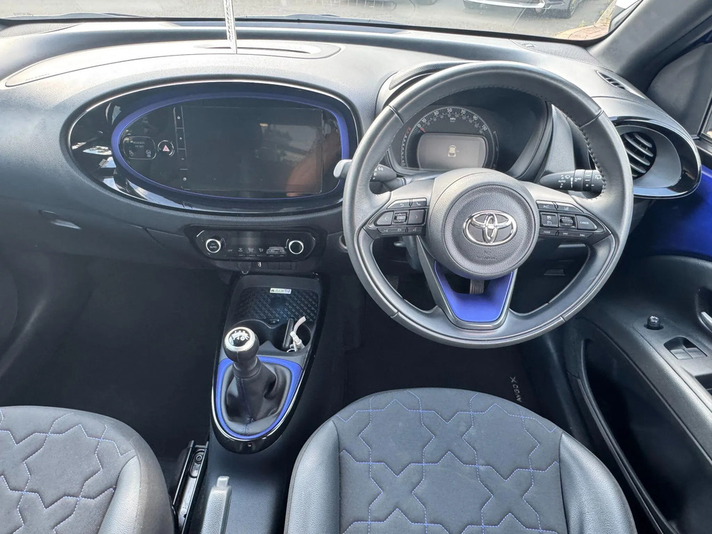 Toyota Aygo X Edge Beige #15