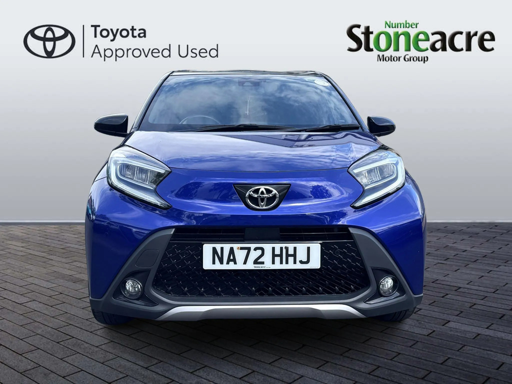 Toyota Aygo X Edge Beige #8