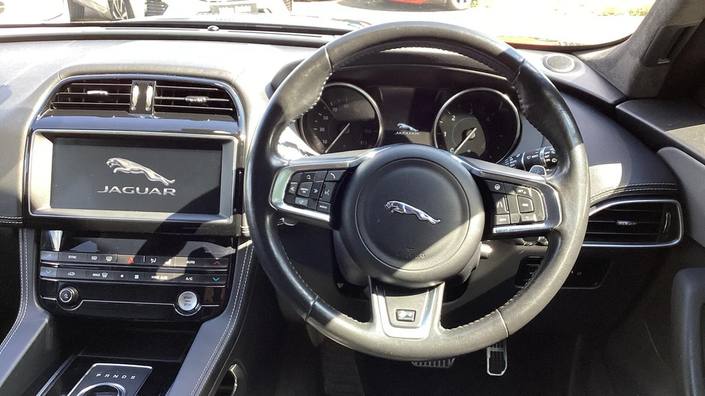 Jaguar F-Pace 3.0 V6 S Awd Euro 6 Ss Grey #10