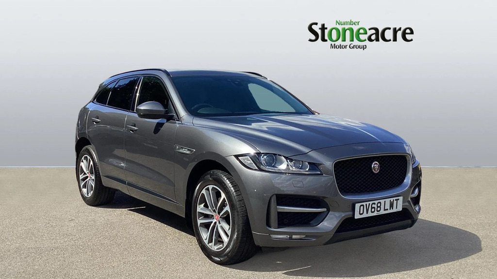 Jaguar F-Pace 2.0D R-sport Awd Grey