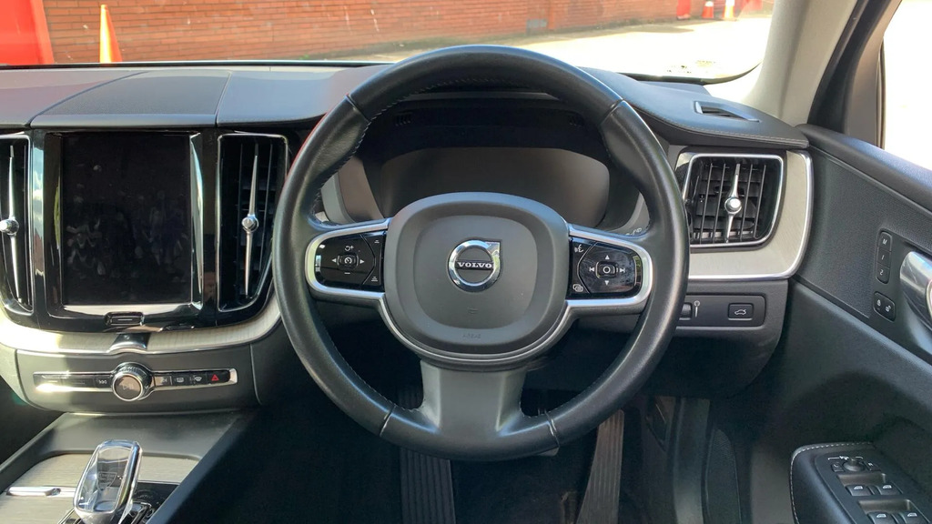 Volvo XC60 Xc60 R-design B5 Mhev Awd Black #10