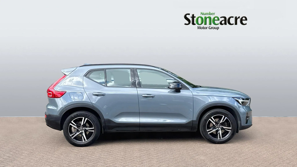 Volvo XC40 2.0 B3p Plus Dark  #3