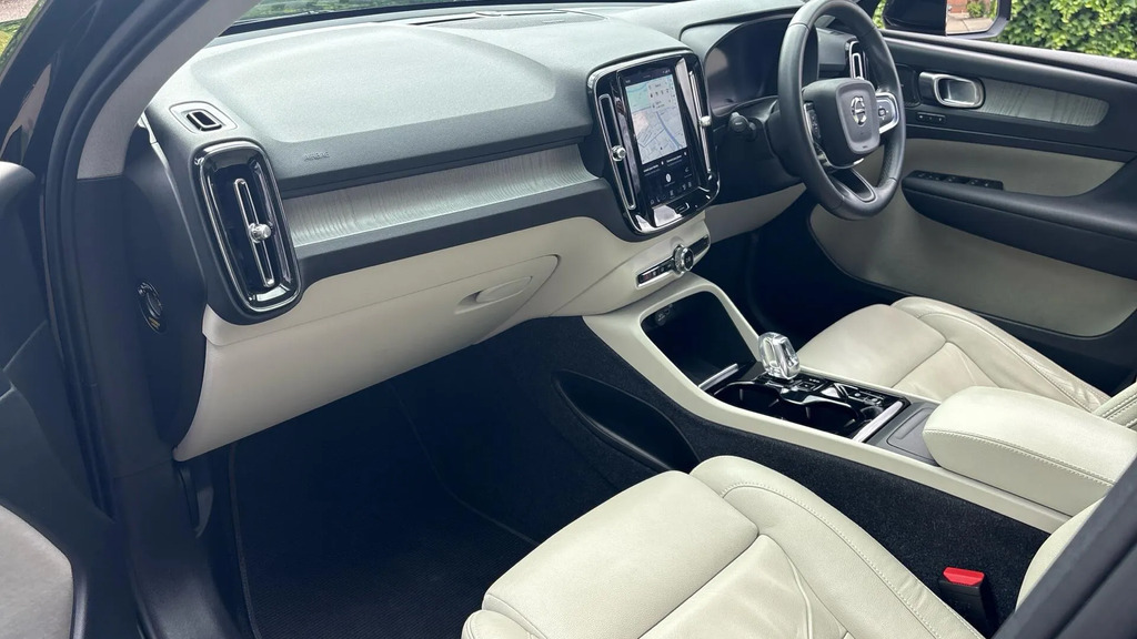 Volvo XC40 Xc40 Ultimate B4 Mhev Black #14