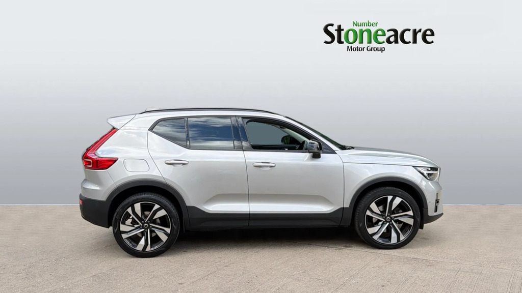 Volvo XC40 Ultimate Dark B3 163 Hp  #3