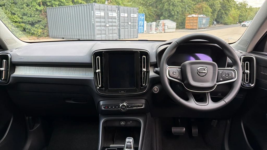 Volvo XC40 Ultimate Dark B3 163 Hp  #5