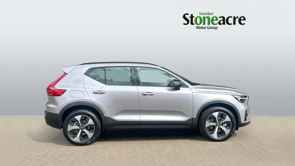 Volvo XC40 2.0 B3p Plus Dark  #3