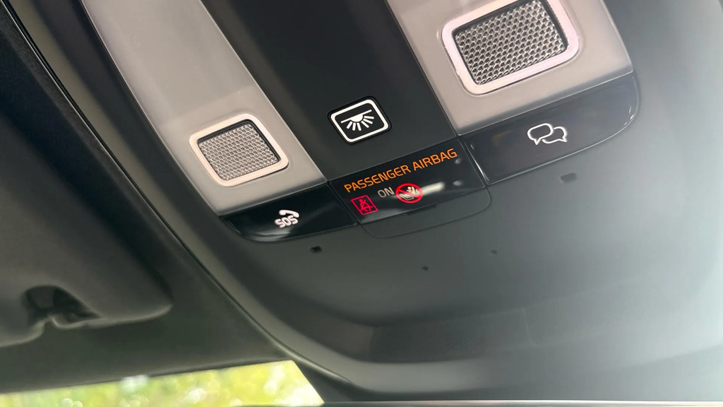 Volvo XC40 Plus Pro B4 Mild Hybrid Dark Blond Leather #28